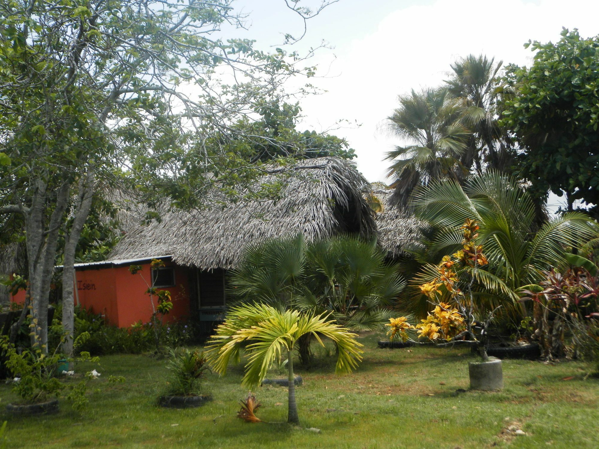 Palmento Grove Cultural And Fishing Lodge Хопкинс Экстерьер фото